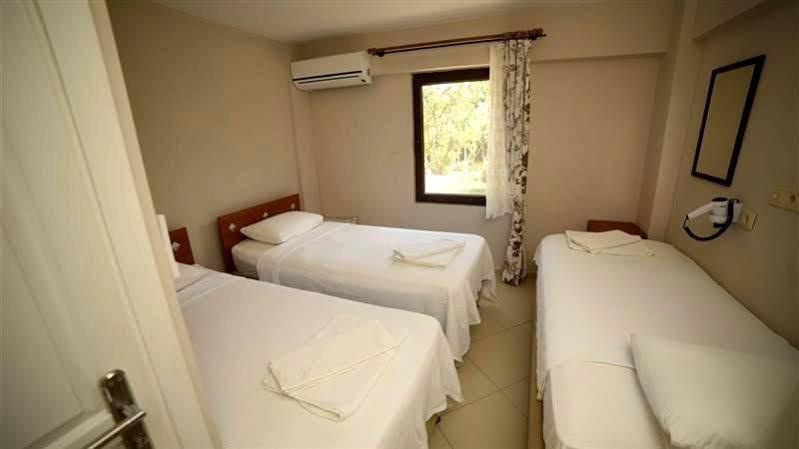 อาร์ชิเปล โอเต็ล Hotel บอซจาดา ภายนอก รูปภาพ