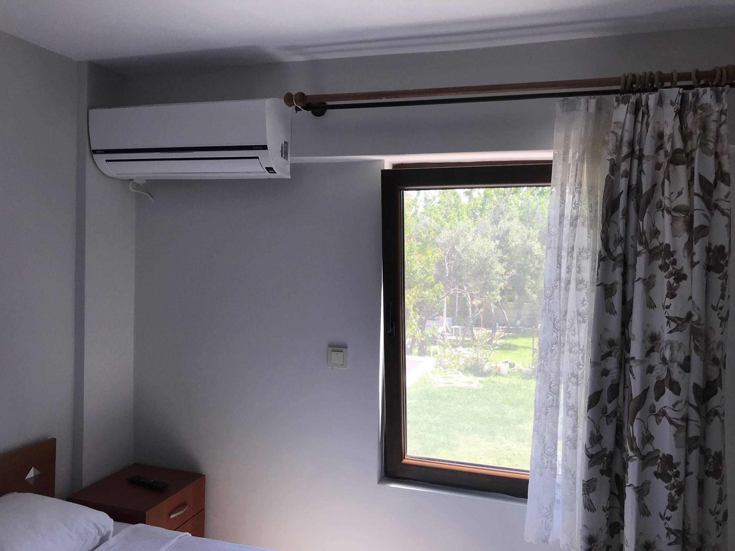 อาร์ชิเปล โอเต็ล Hotel บอซจาดา ภายนอก รูปภาพ