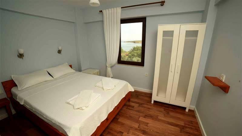 อาร์ชิเปล โอเต็ล Hotel บอซจาดา ภายนอก รูปภาพ